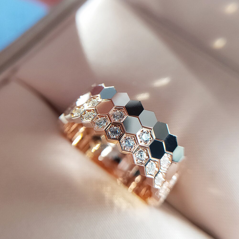 Absolutely Gorgeous Honeycomb Band Ring CZ